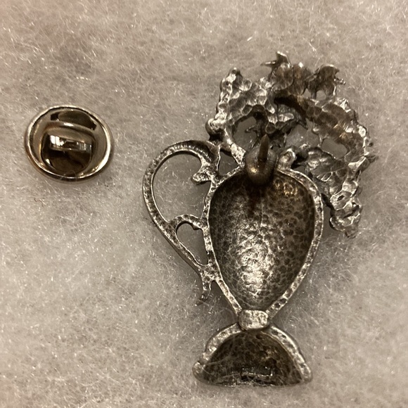 Silver Pin - Picture 4 of 4